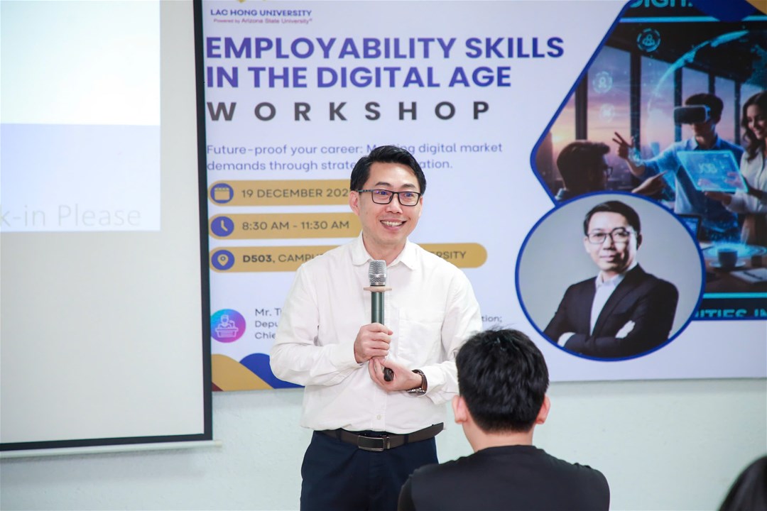 Ông Trần Thanh Tuấn diễn giả chỉnh tại sự kiện